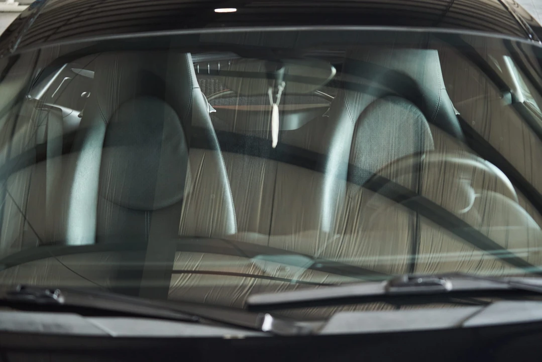 2010 Porsche 987 Cayman S - Image 26 of 31