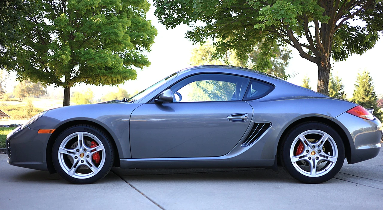 2010 Porsche 987 Cayman S - Image 21 of 31