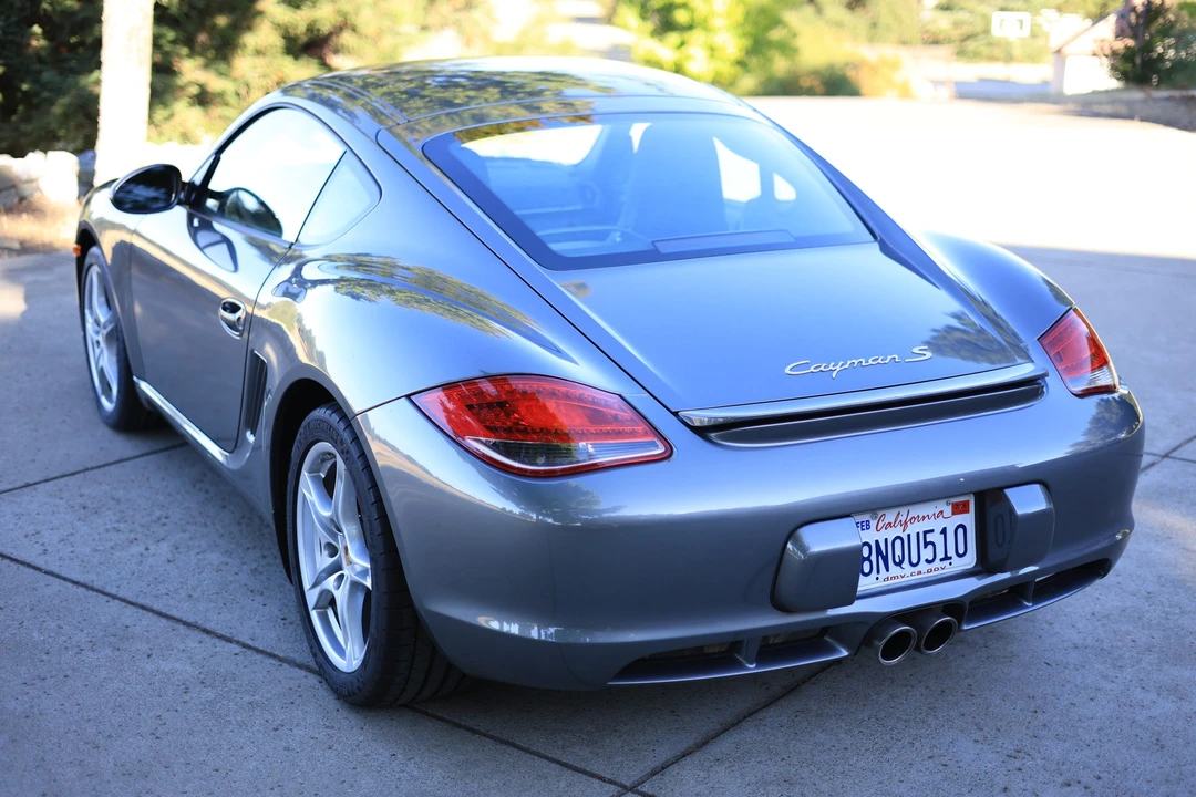 2010 Porsche 987 Cayman S - Image 25 of 31