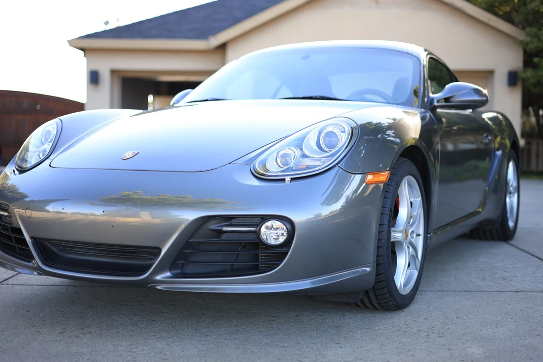 2010 Porsche 987 Cayman S - Image 2 of 31