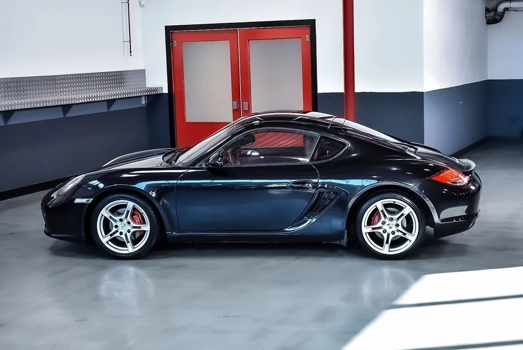 2010 Porsche 987 Cayman S - Image 22 of 30