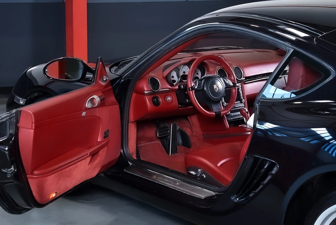 2010 Porsche 987 Cayman S - Image 29 of 30