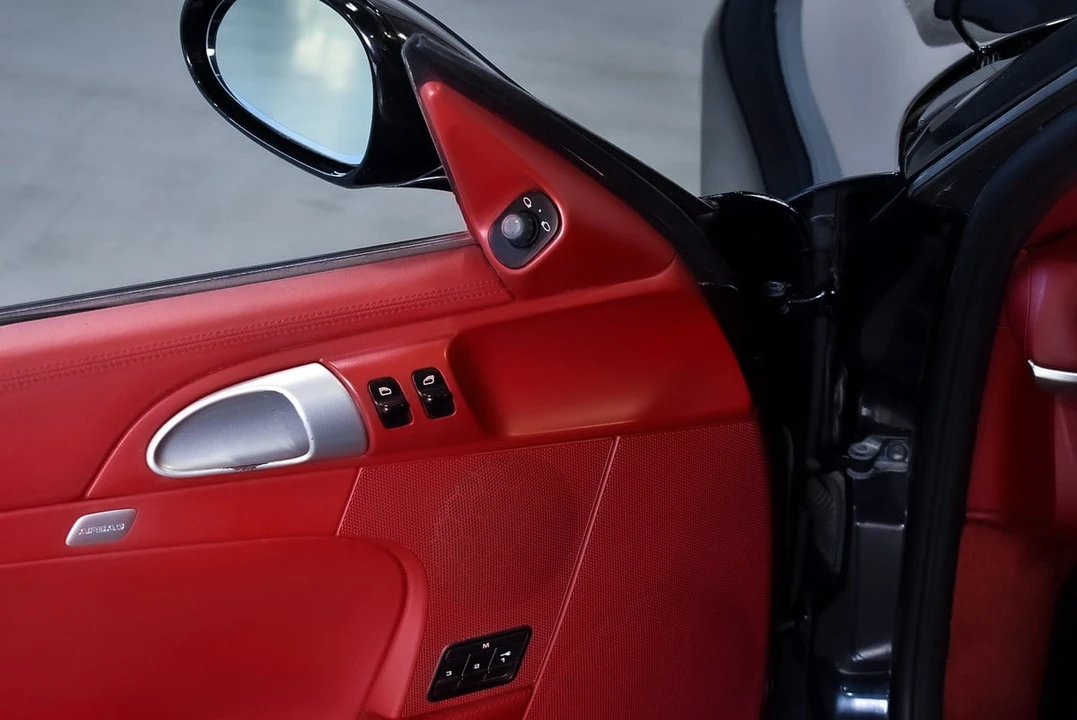 2010 Porsche 987 Cayman S - Image 28 of 30