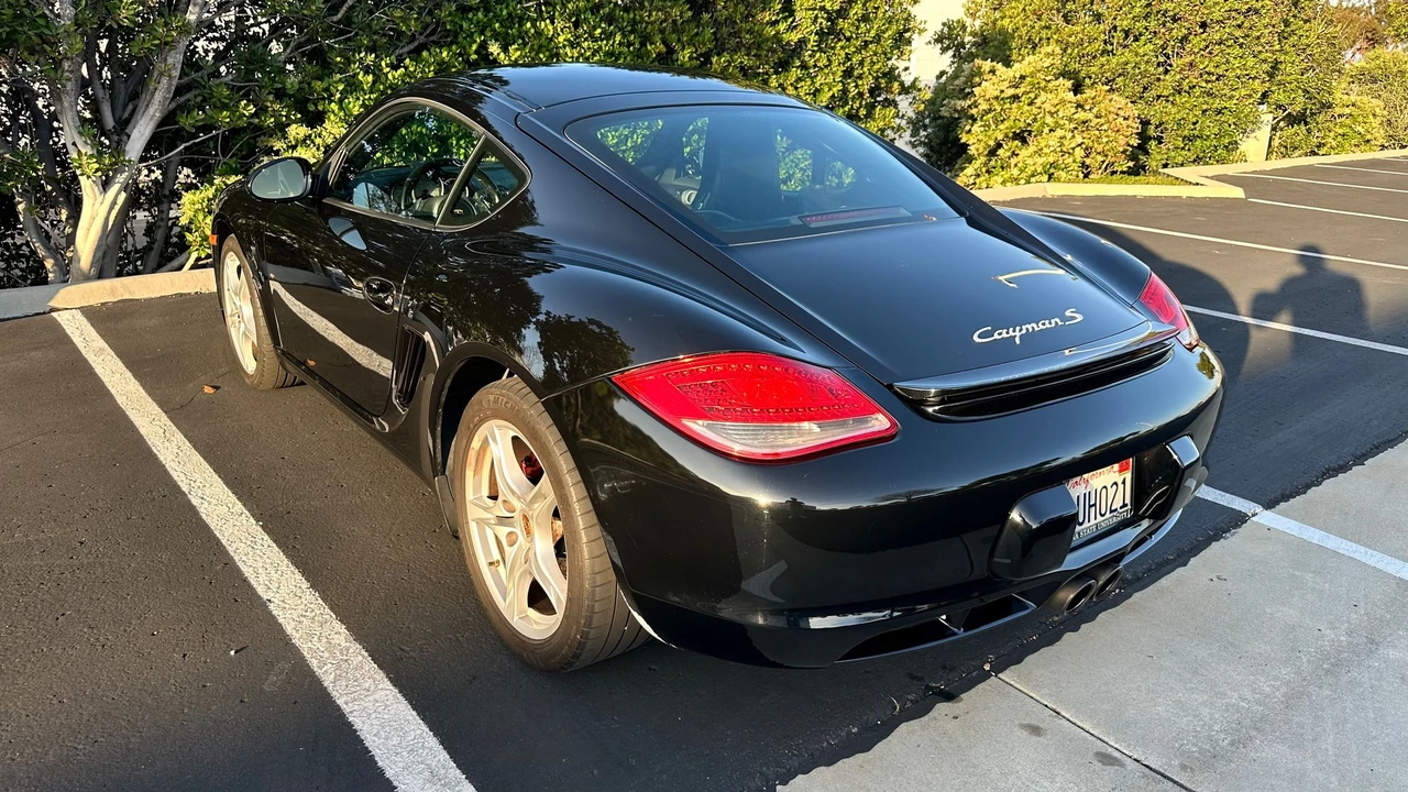 2010 Porsche 987 Cayman S - Image 7 of 31