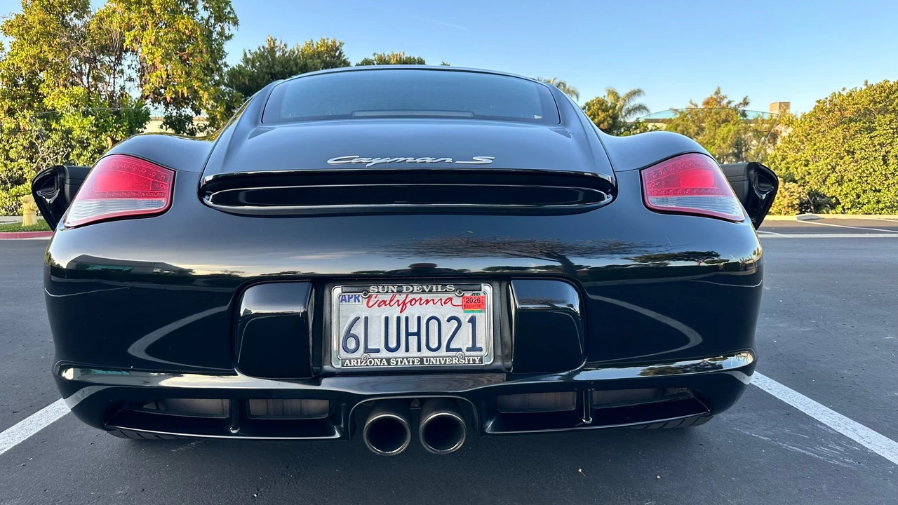 2010 Porsche 987 Cayman S - Image 8 of 31