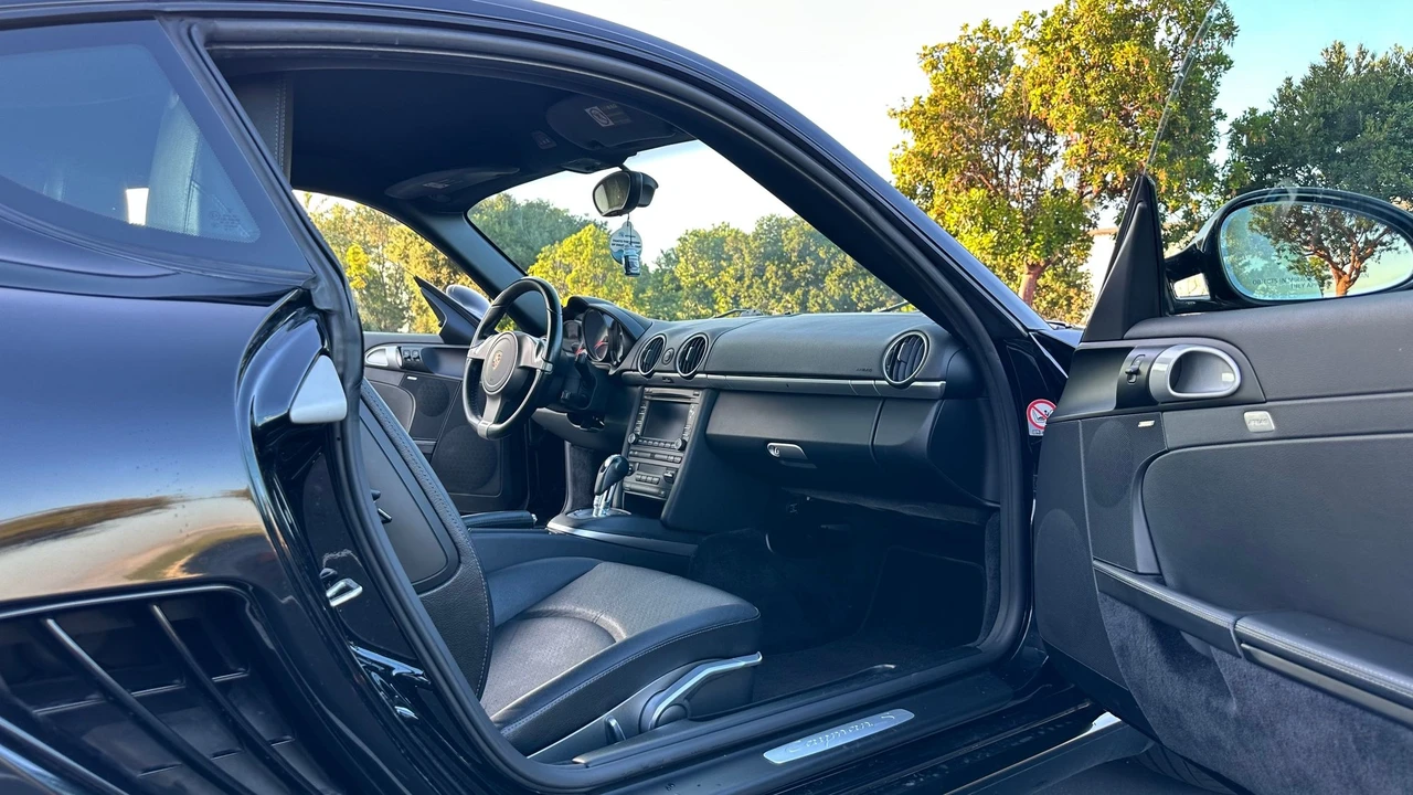 2010 Porsche 987 Cayman S - Image 18 of 31