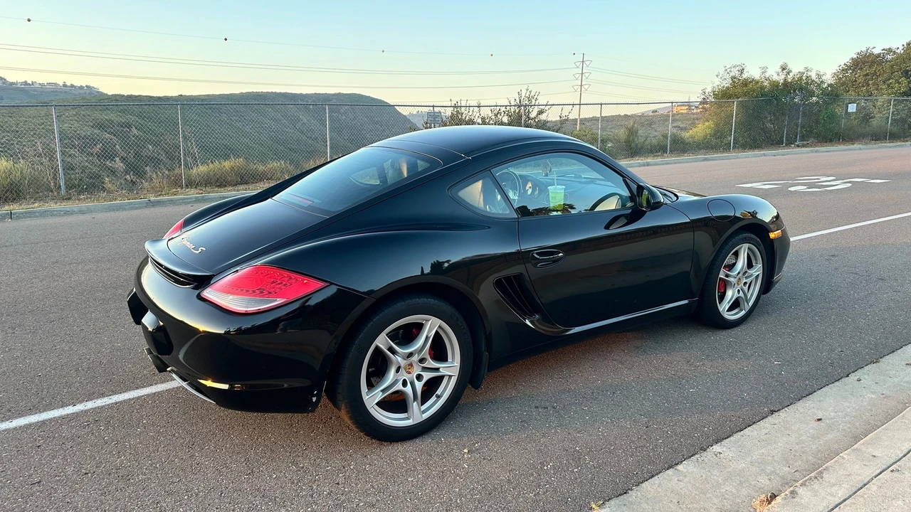 2010 Porsche 987 Cayman S - Image 14 of 31