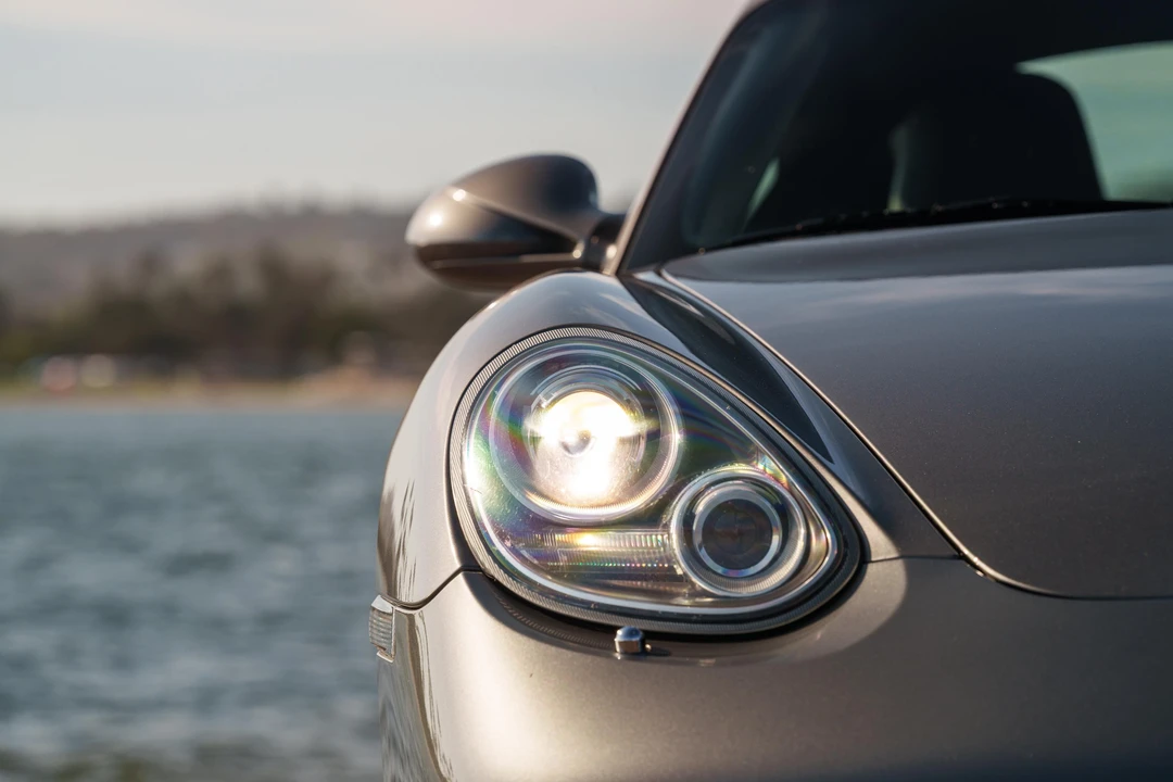 2010 Porsche 987 Cayman S - Image 12 of 31