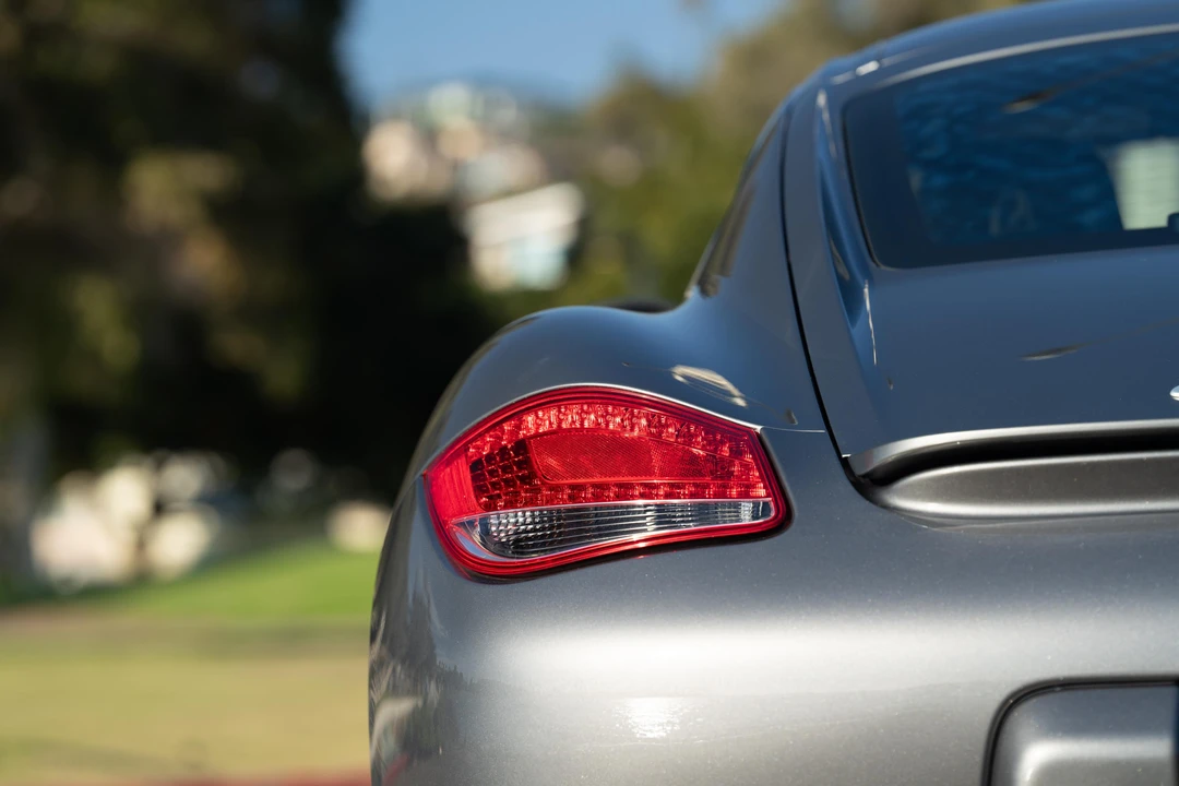 2010 Porsche 987 Cayman S - Image 24 of 31