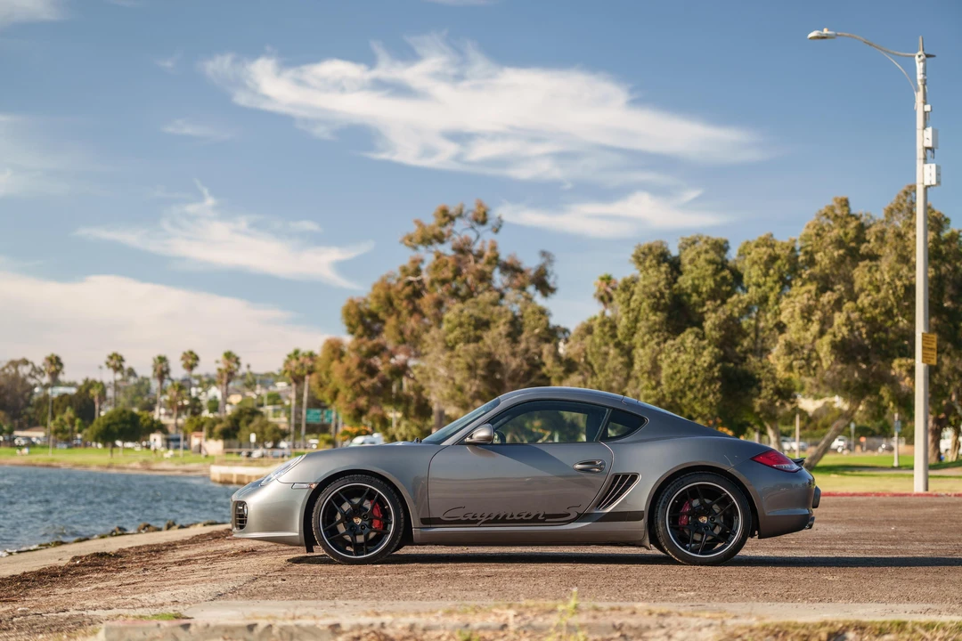 2010 Porsche 987 Cayman S - Image 7 of 31