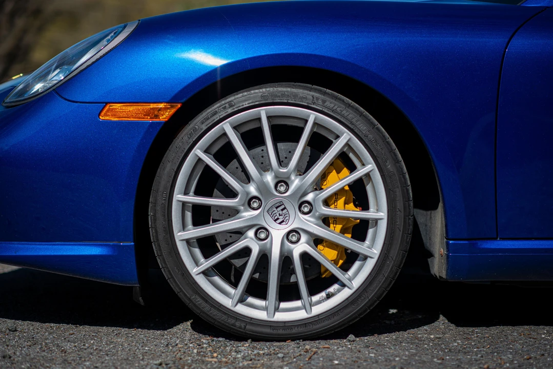 2010 Porsche 987 Cayman S - Image 27 of 31