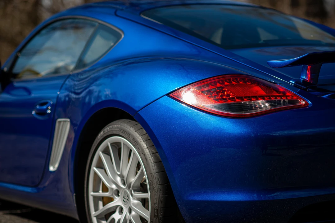2010 Porsche 987 Cayman S - Image 17 of 31