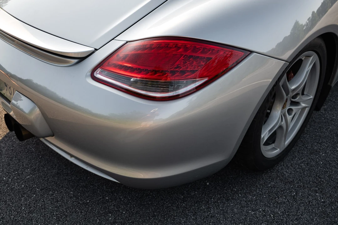 2010 Porsche 987 Cayman - Image 25 of 31