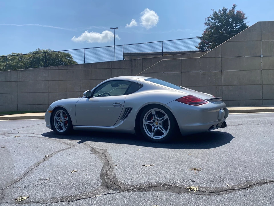 2010 Porsche 987 Cayman - Image 15 of 31