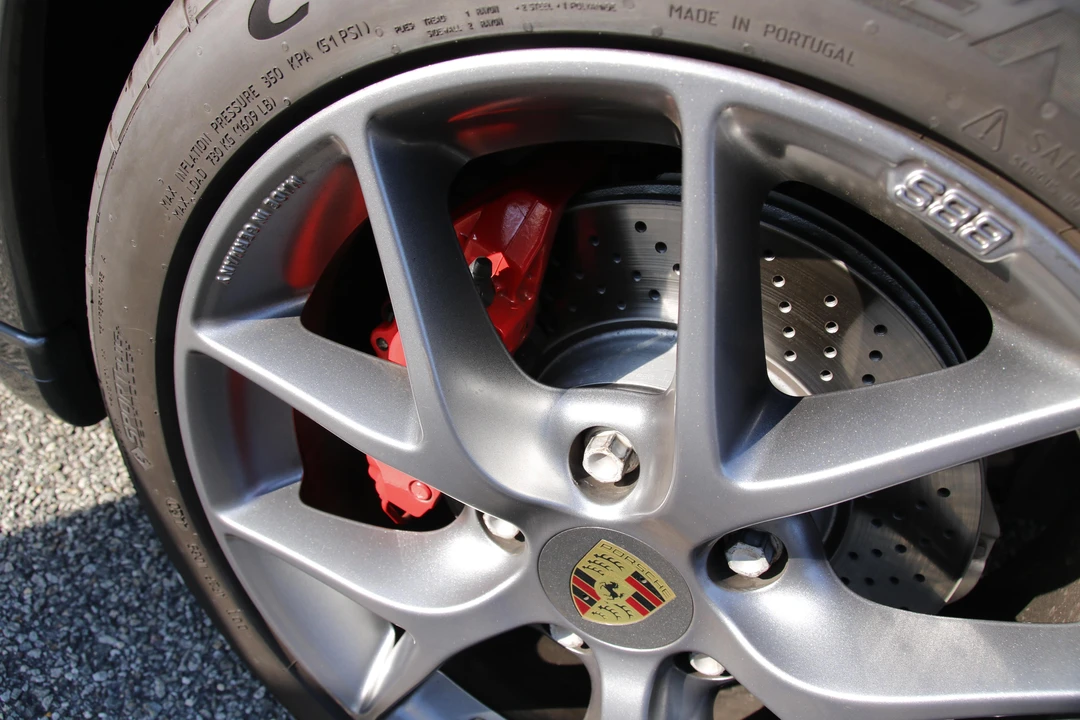 2010 Porsche 987 Cayman S - Image 27 of 31