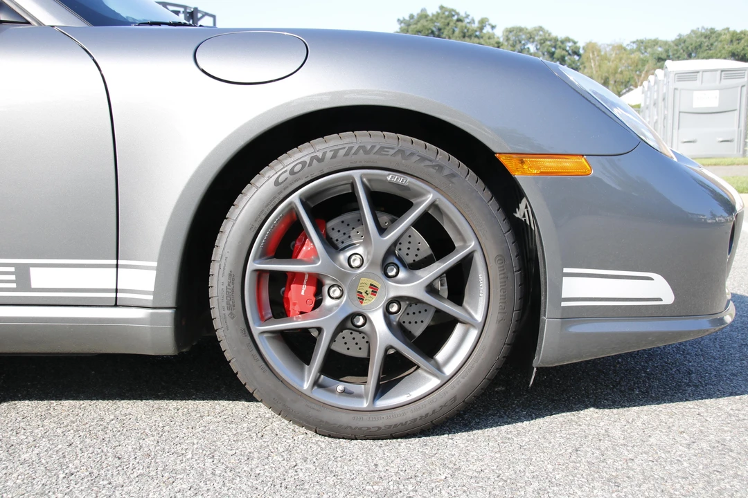 2010 Porsche 987 Cayman S - Image 25 of 31