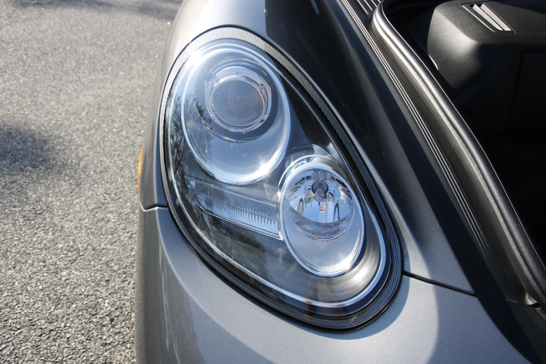 2010 Porsche 987 Cayman S - Image 10 of 31