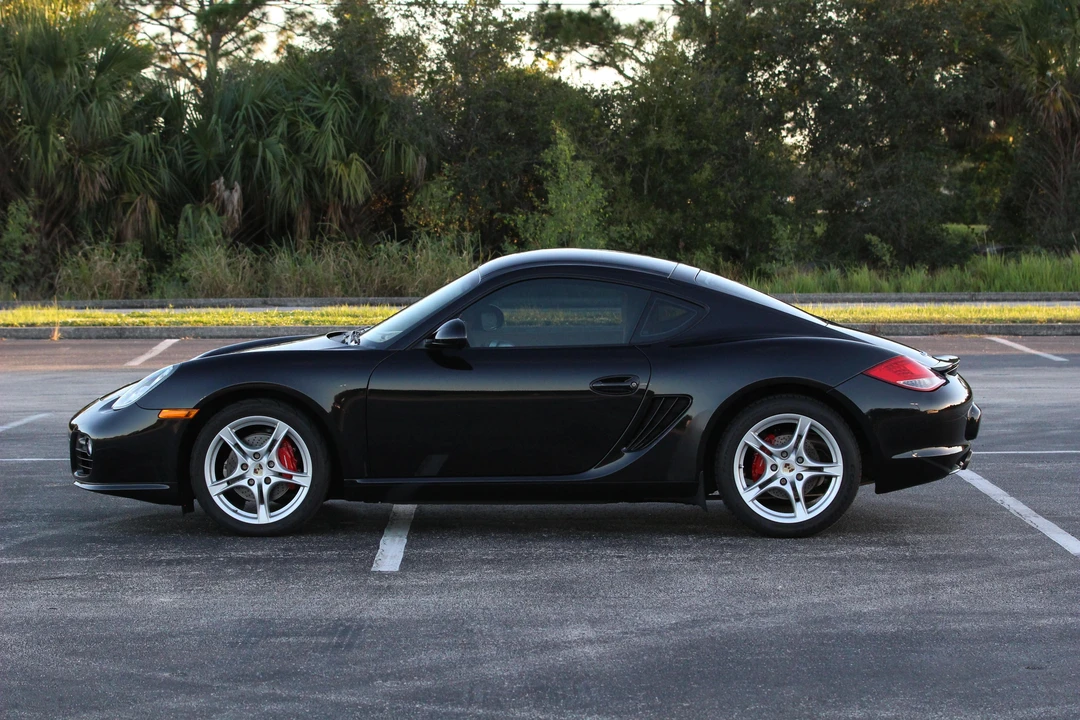 2010 Porsche 987 Cayman S - Image 15 of 31