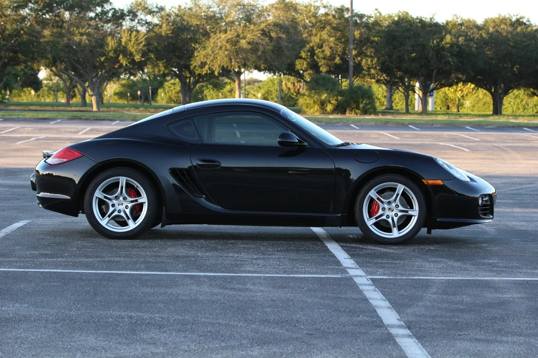 2010 Porsche 987 Cayman S - Image 22 of 31