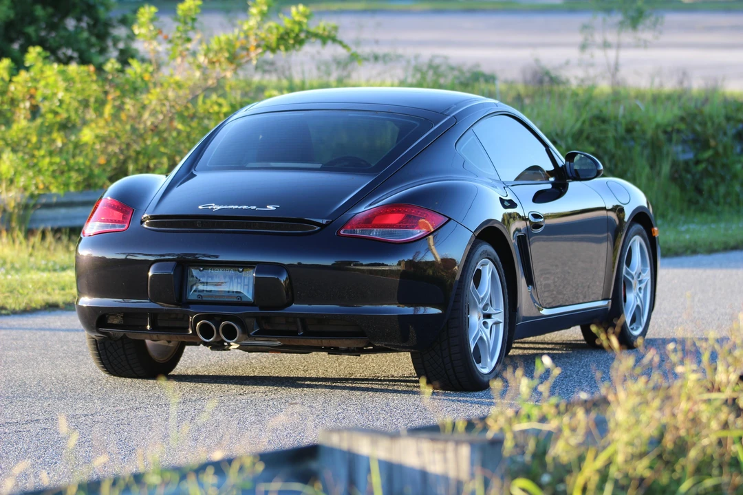 2010 Porsche 987 Cayman S - Image 18 of 31