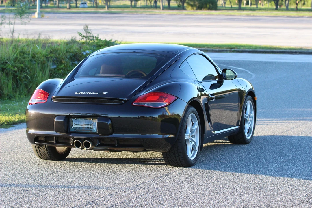 2010 Porsche 987 Cayman S - Image 19 of 31