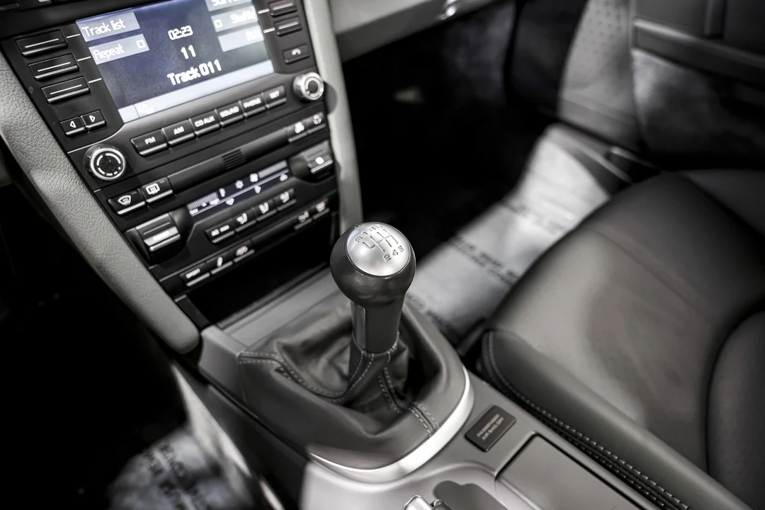 2010 Porsche 987 Cayman S - Image 14 of 21