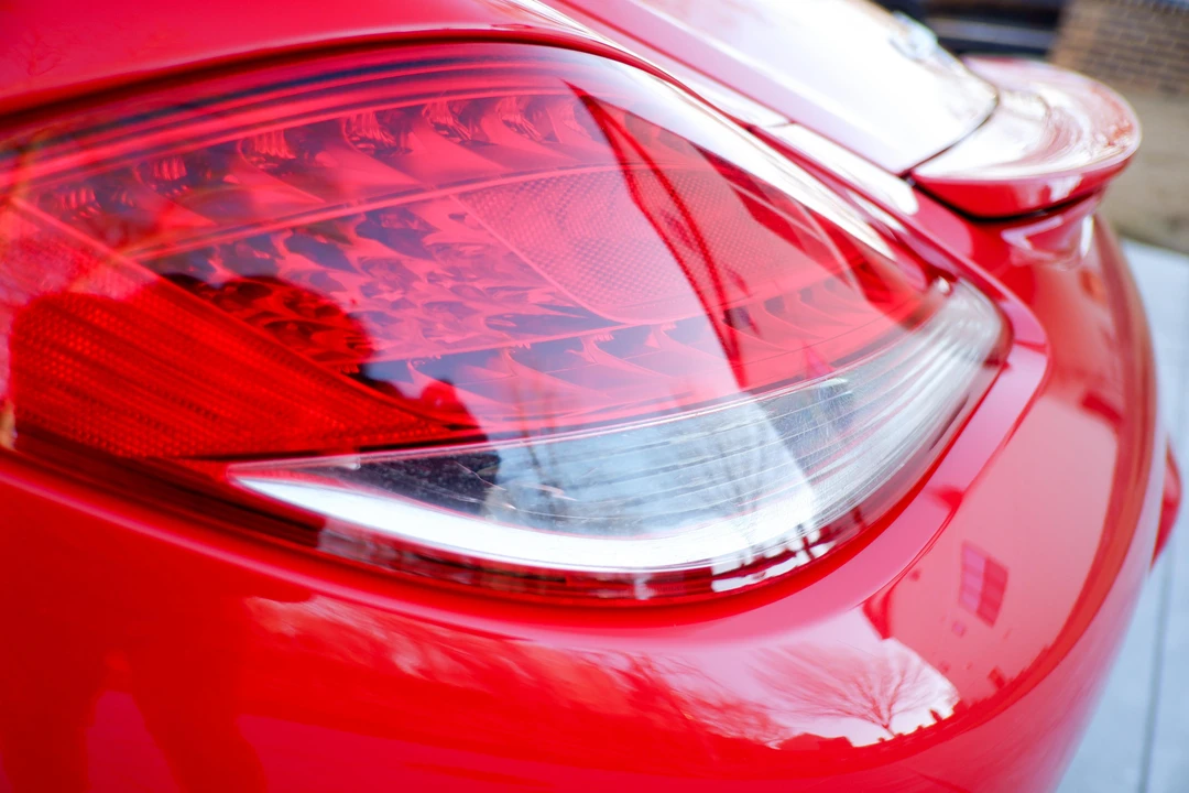 2010 Porsche 987 Cayman S - Image 26 of 31
