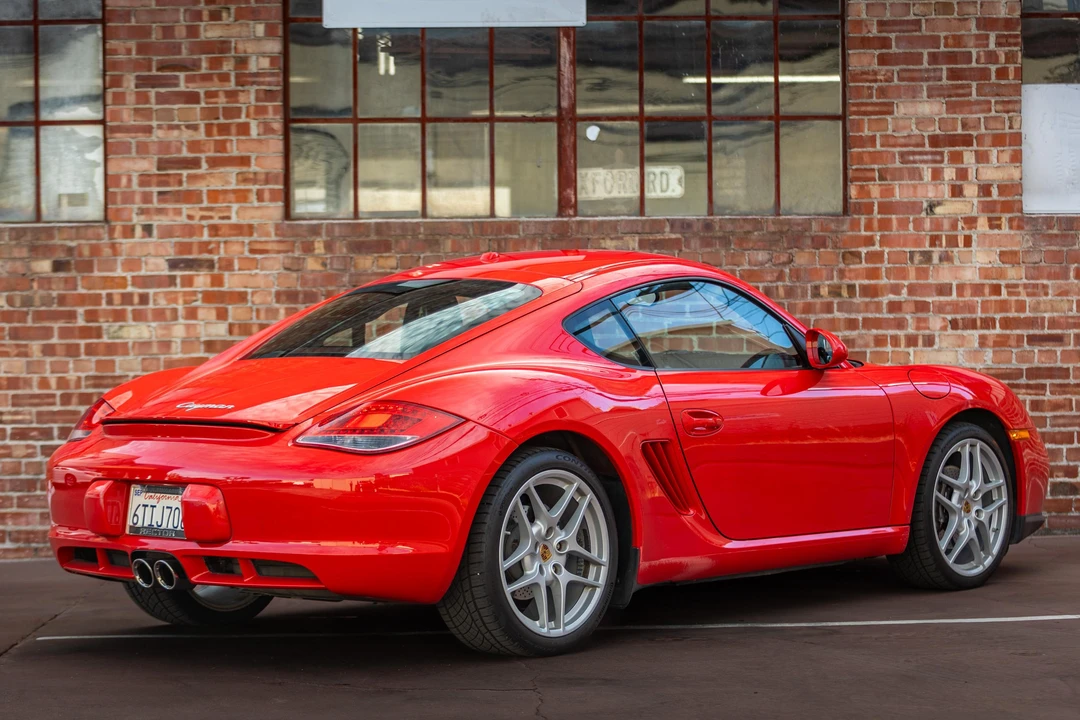 2010 Porsche 987 Cayman - Image 28 of 31