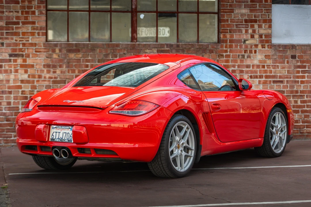 2010 Porsche 987 Cayman - Image 26 of 31