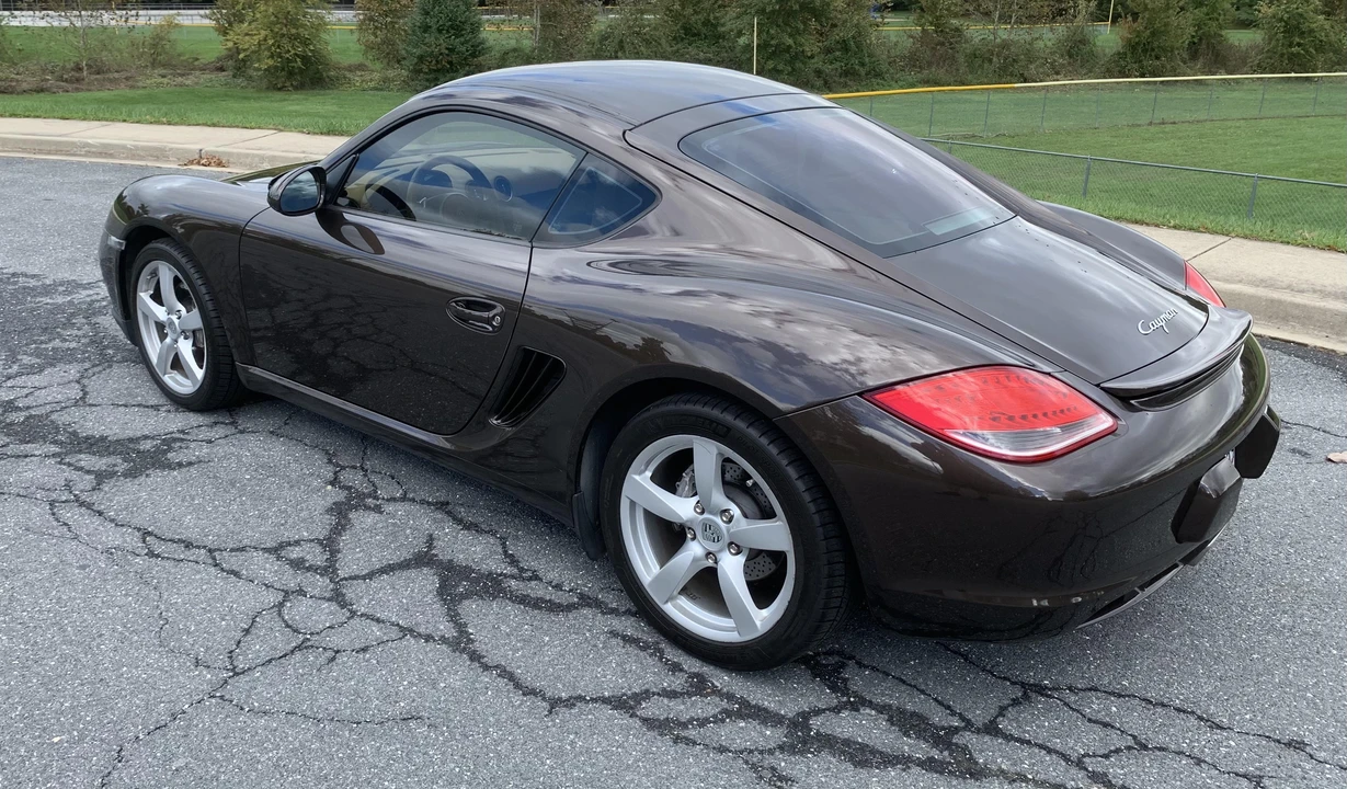 2010 Porsche 987 Cayman - Image 16 of 31