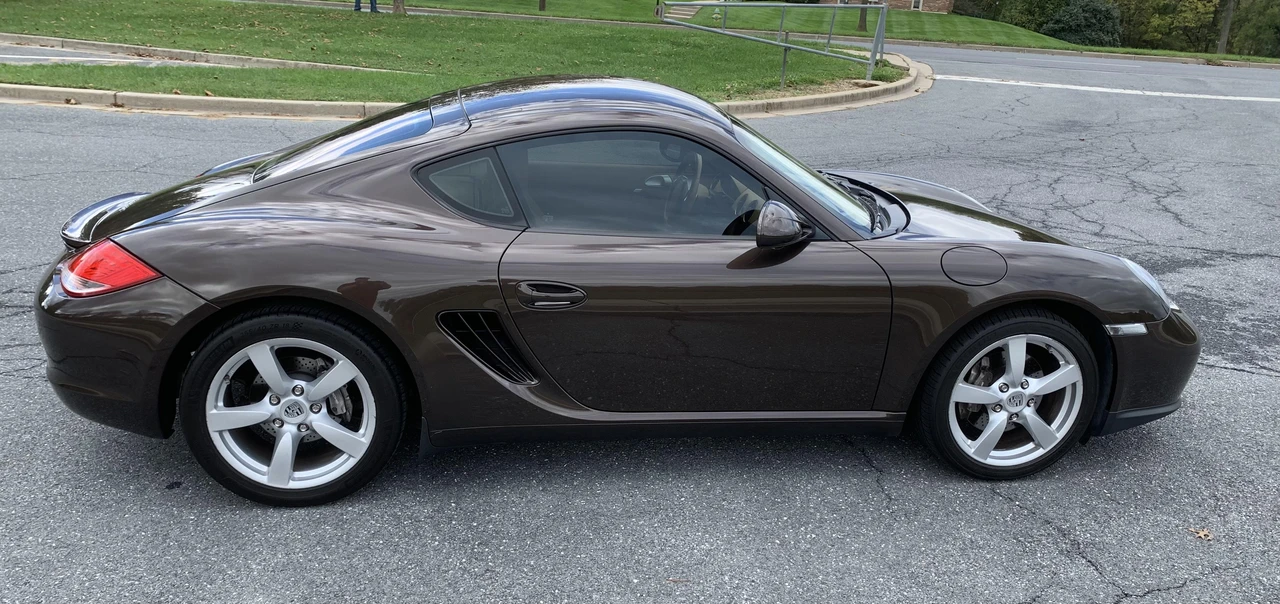2010 Porsche 987 Cayman - Image 24 of 31