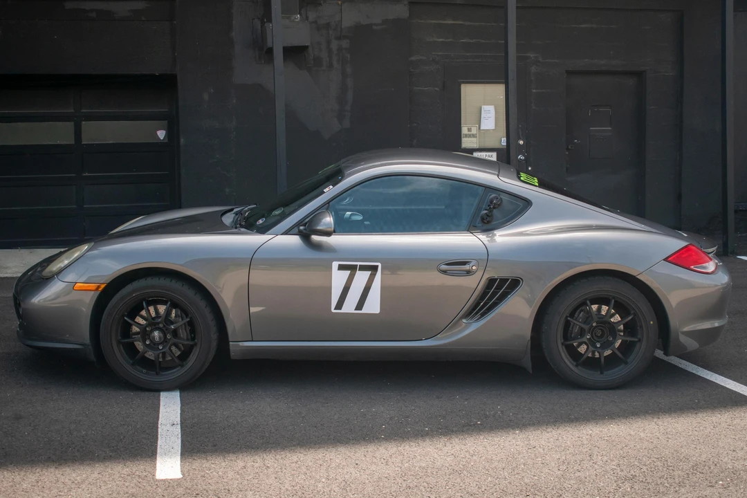 2010 Porsche 987 Cayman - Image 3 of 31
