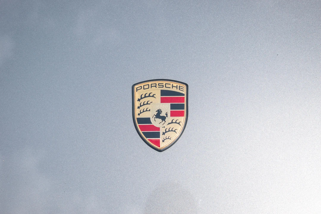 2010 Porsche 987 Cayman - Image 17 of 31