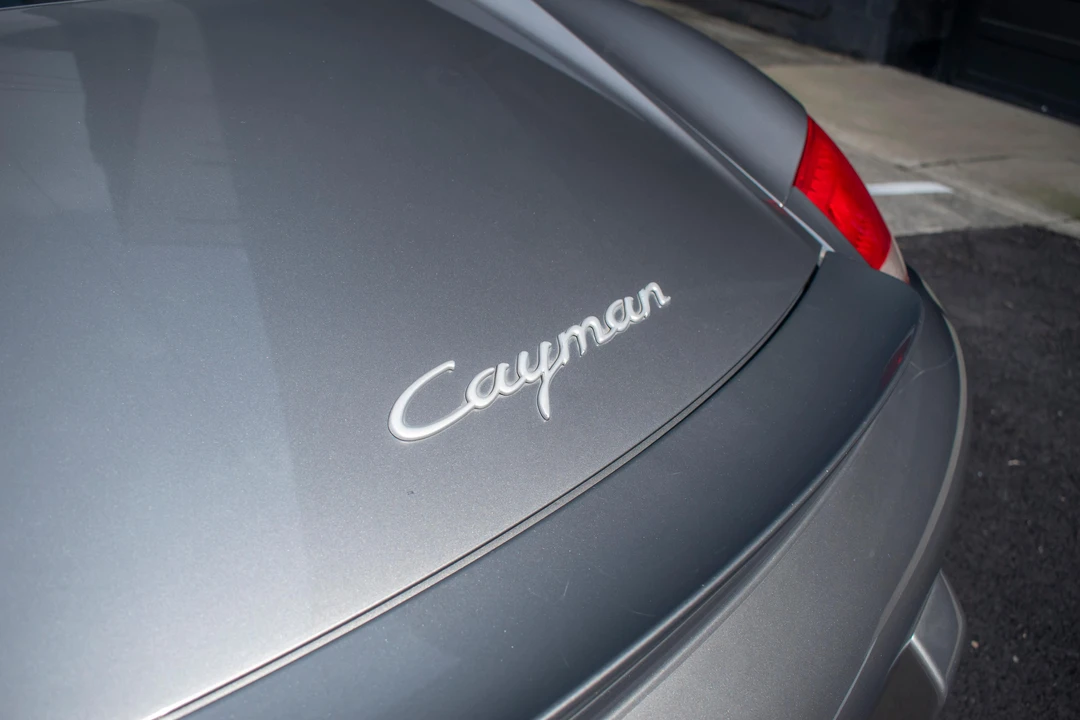 2010 Porsche 987 Cayman - Image 29 of 31