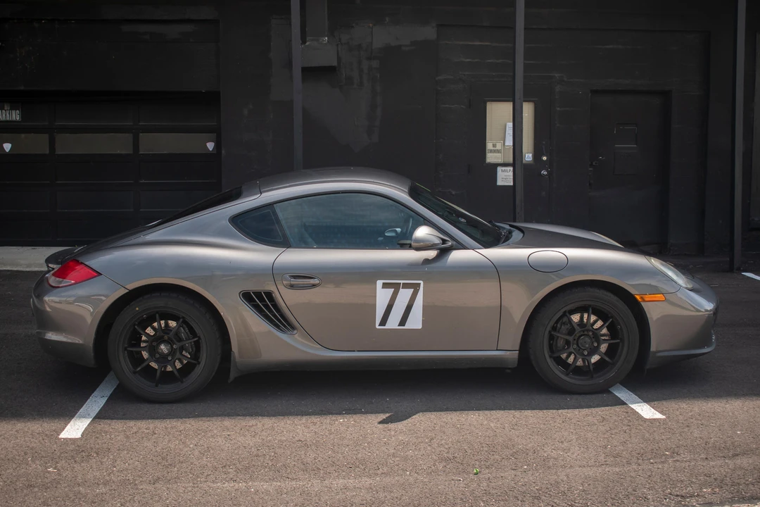 2010 Porsche 987 Cayman - Image 12 of 31