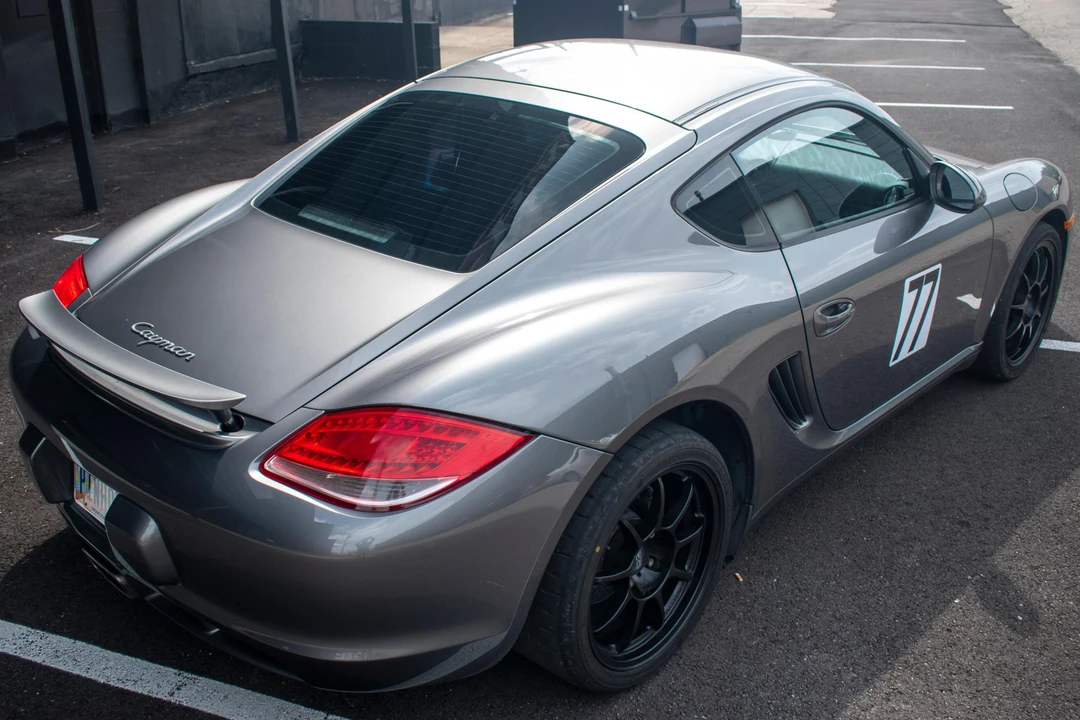 2010 Porsche 987 Cayman - Image 10 of 31