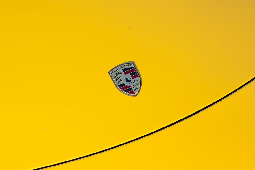 2010 Porsche 987 Cayman - Image 13 of 31