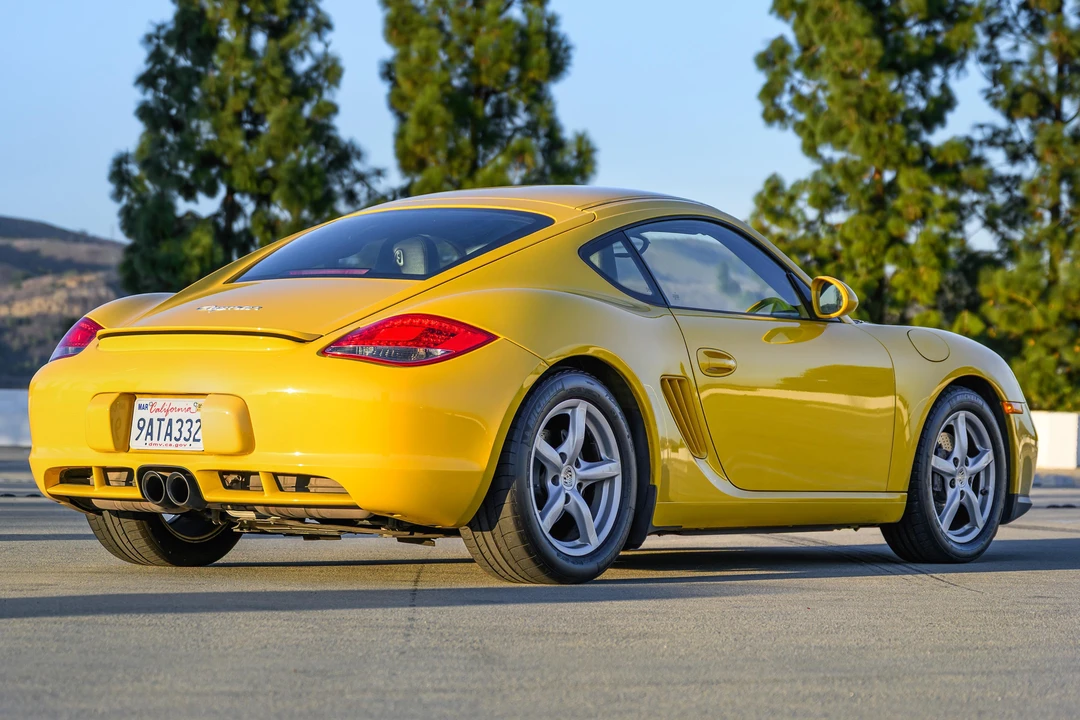 2010 Porsche 987 Cayman - Image 10 of 31