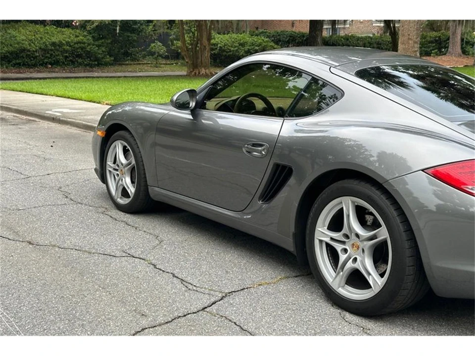 2010 Porsche 987 Cayman - Image 13 of 31