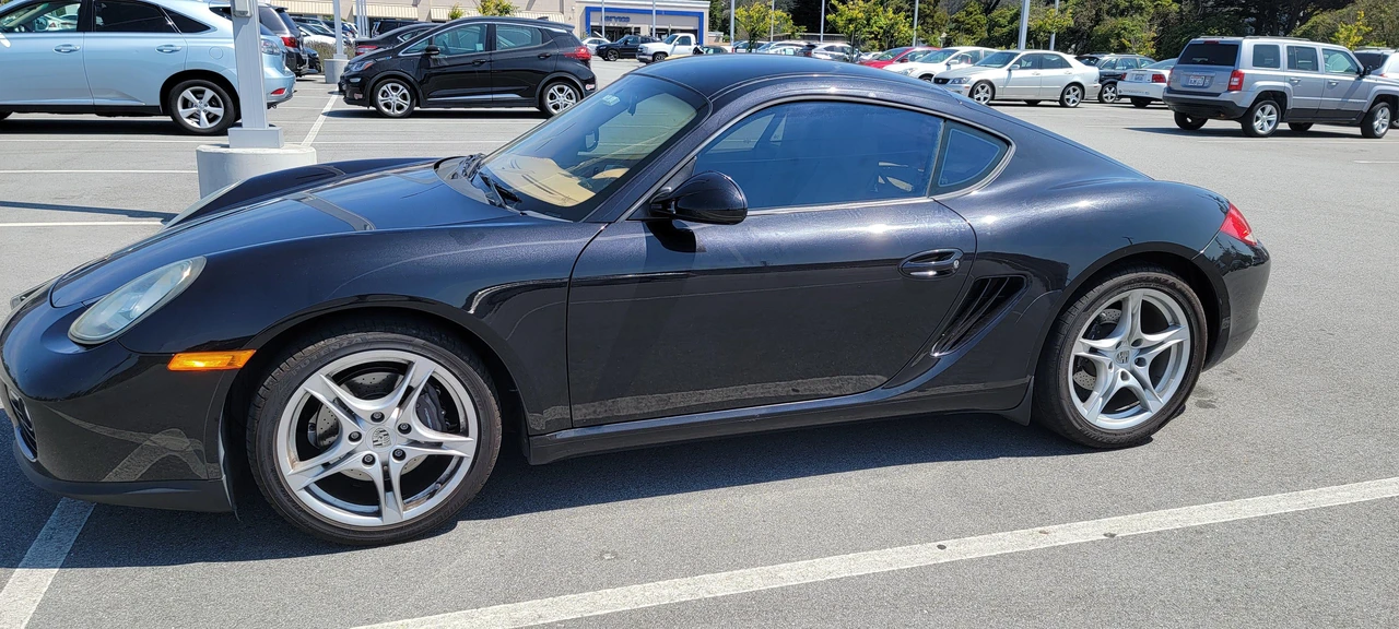 2010 Porsche 987 Cayman - Image 9 of 19