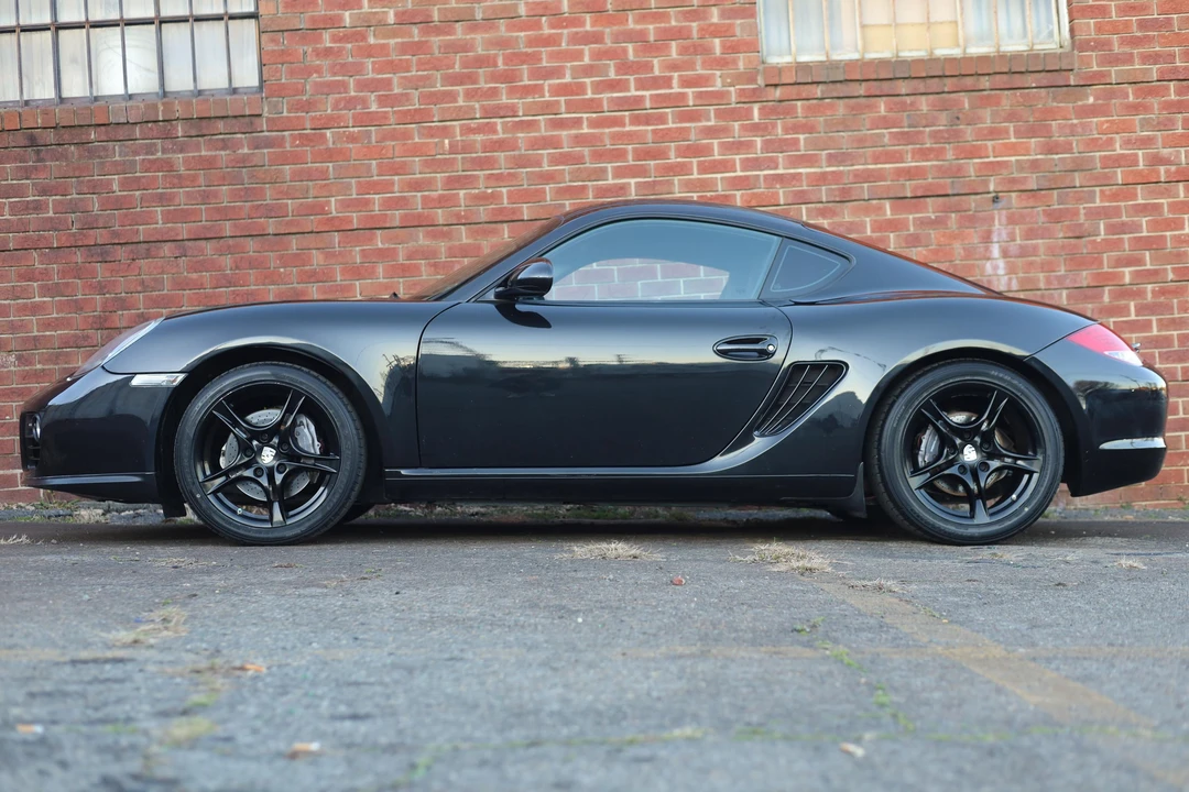 2010 Porsche 987 Cayman - Image 14 of 31