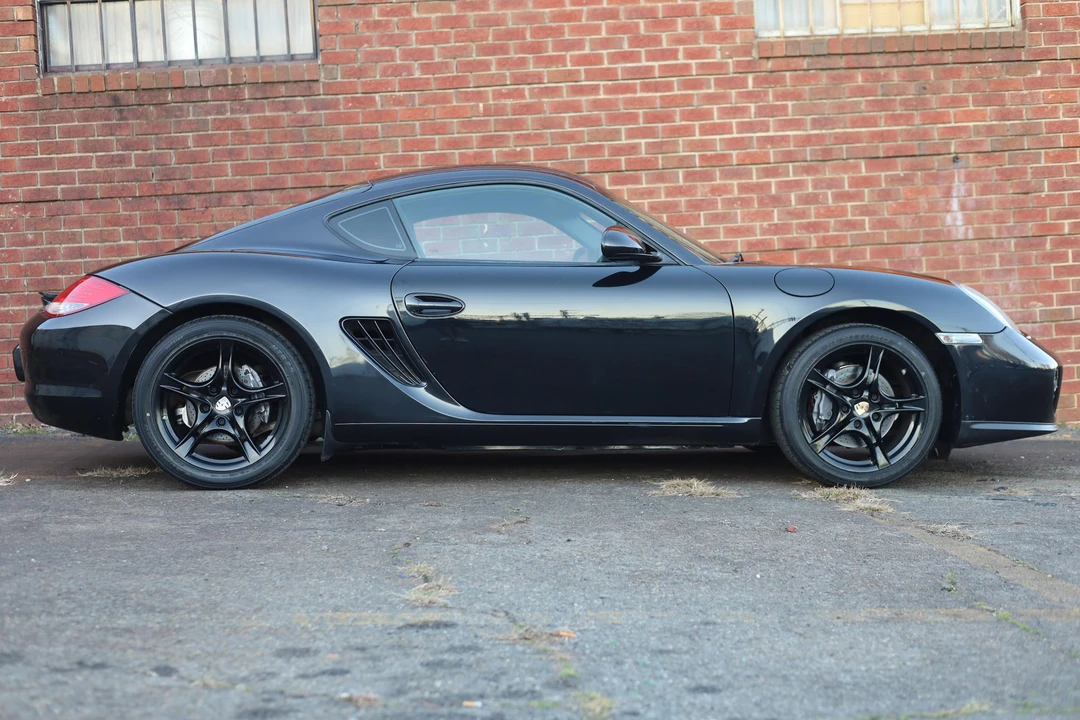 2010 Porsche 987 Cayman - Image 30 of 31
