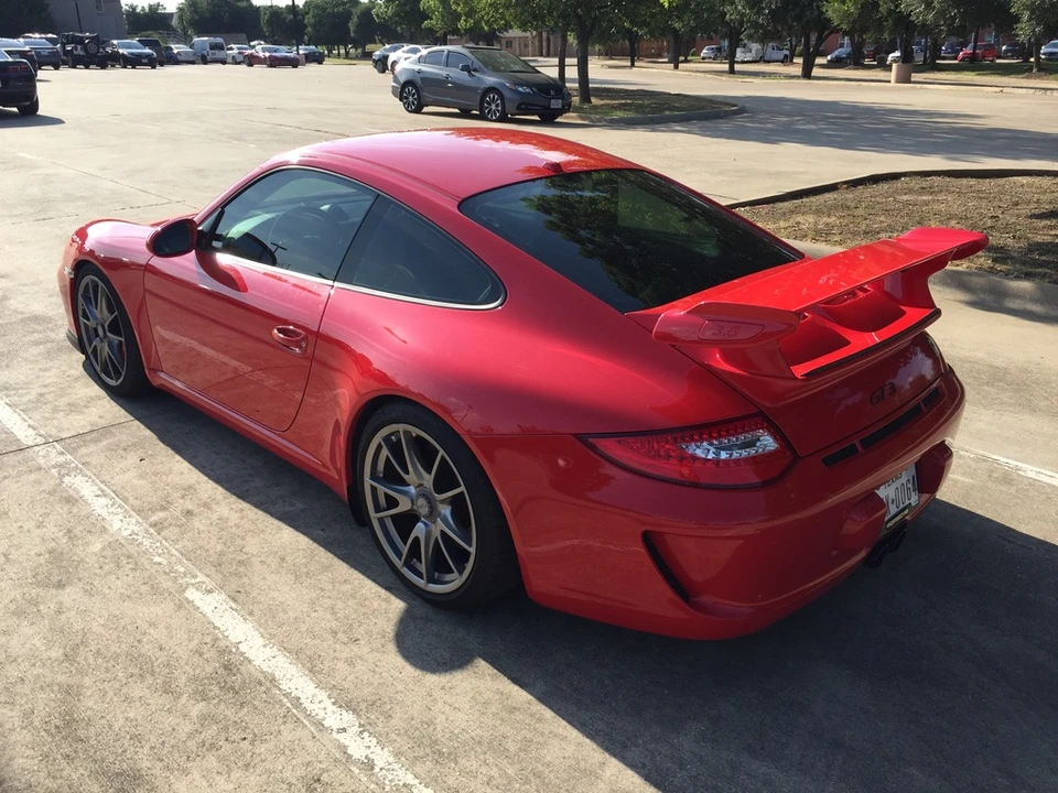 2010 Porsche 997 GT3 - Image 3 of 8