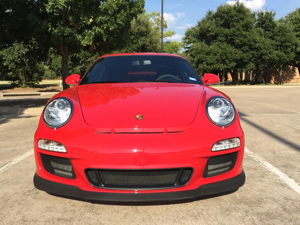 2010 Porsche 997 GT3 - Image 2 of 8