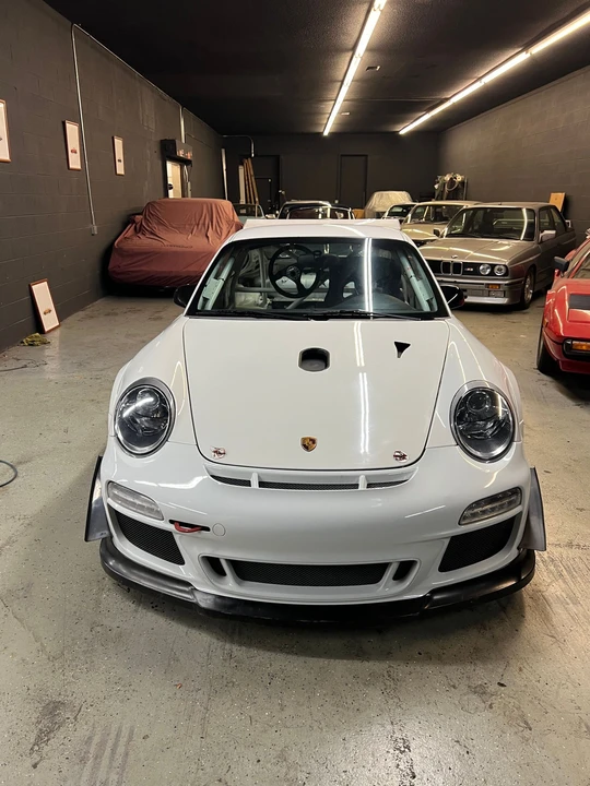 2010 Porsche 997 GT3 - Image 2 of 20