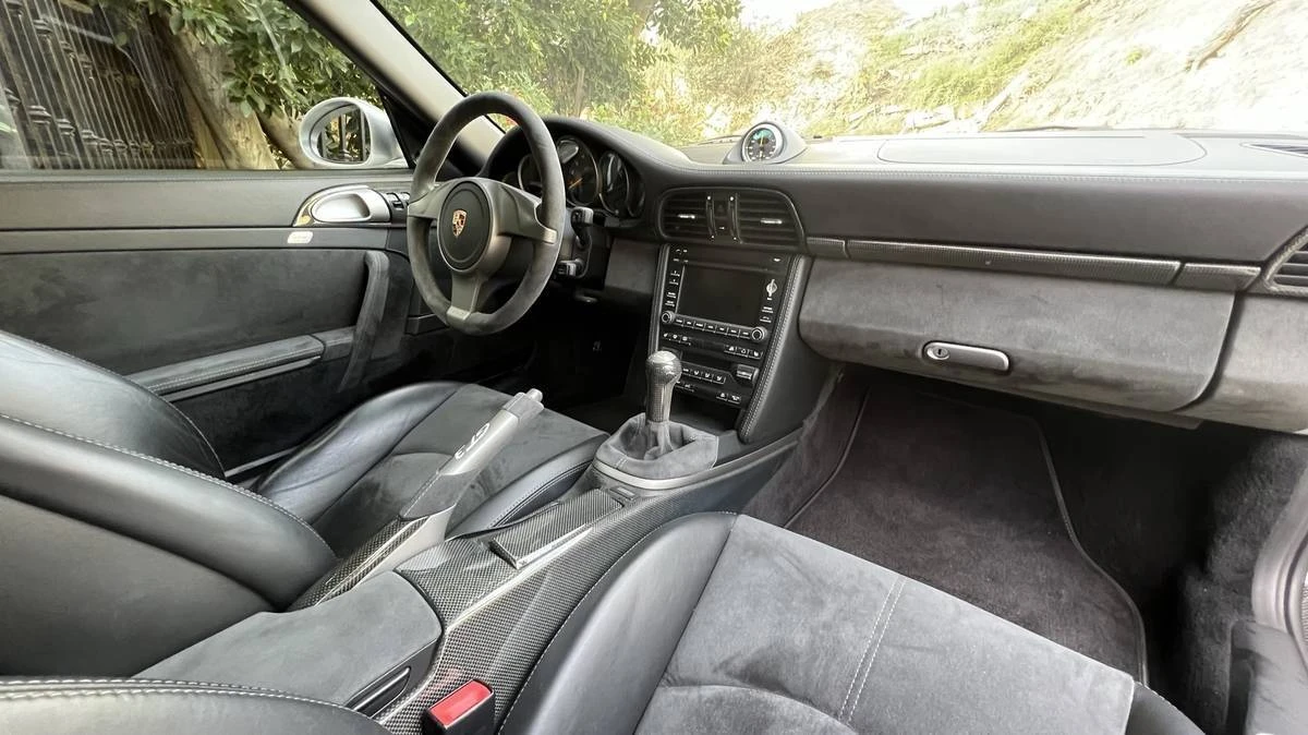 2010 Porsche 997 GT3 - Image 4 of 10