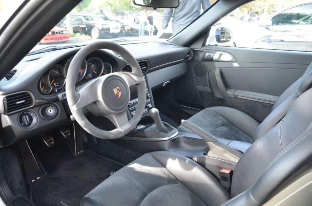 2010 Porsche 997 GT3 - Image 4 of 12