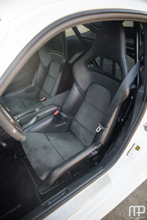 2010 Porsche 997 GT3 RS - Image 29 of 31