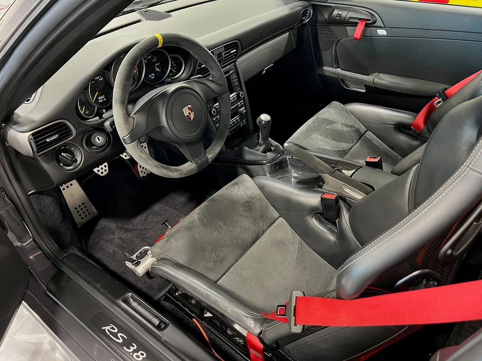 2010 Porsche 997 GT3 RS - Image 14 of 24