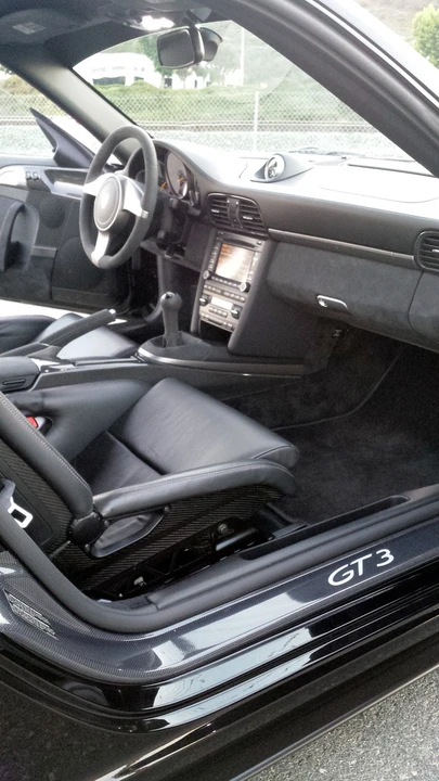 2010 Porsche 997 GT3 - Image 4 of 15